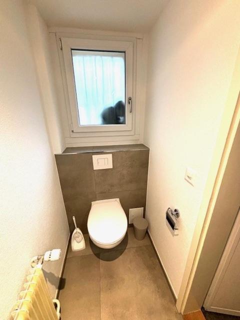 Moebliertes Zimmer Берн Екстер'єр фото